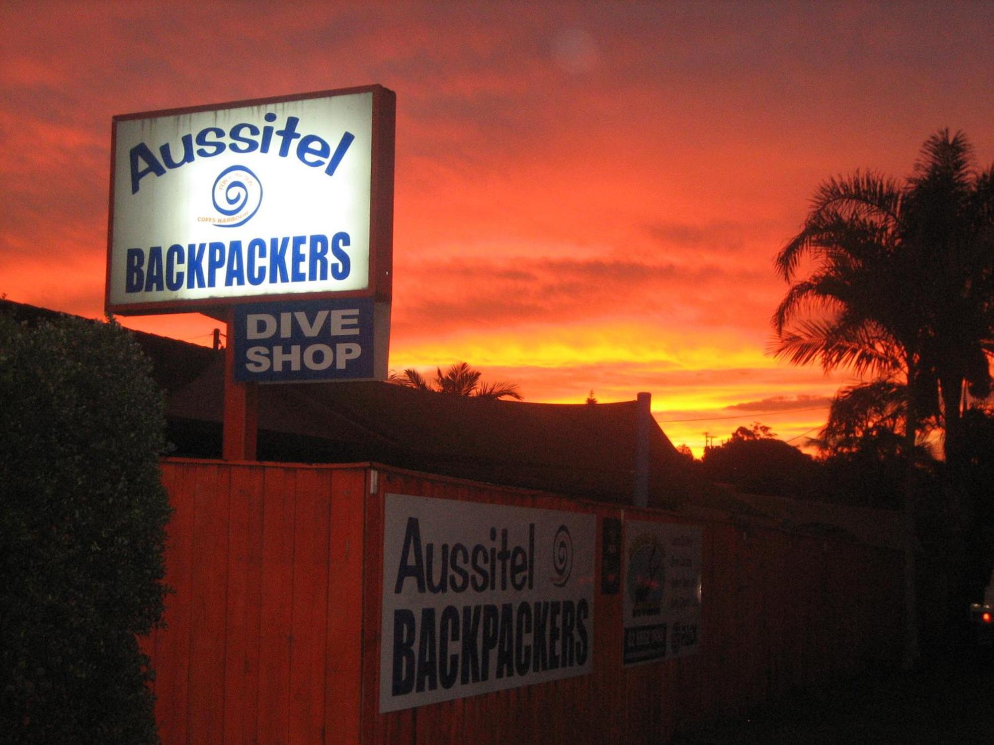 Hostel Aussitel Backpackers Coffs Harbour Exterior foto
